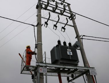 Thi công trạm điện hạ thế 04